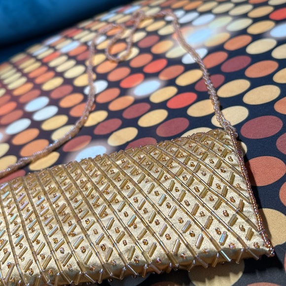beaded long strap stunning gold purse - Picture 10 of 15